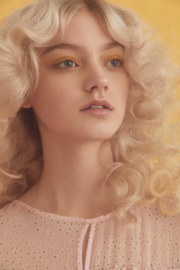 SHANNON  WILLIAMS