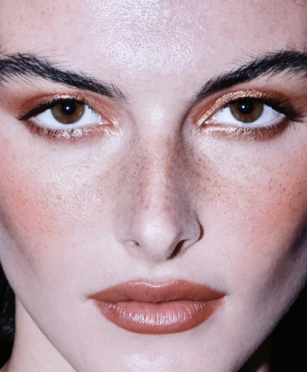 Elena Mosiyko Gallery