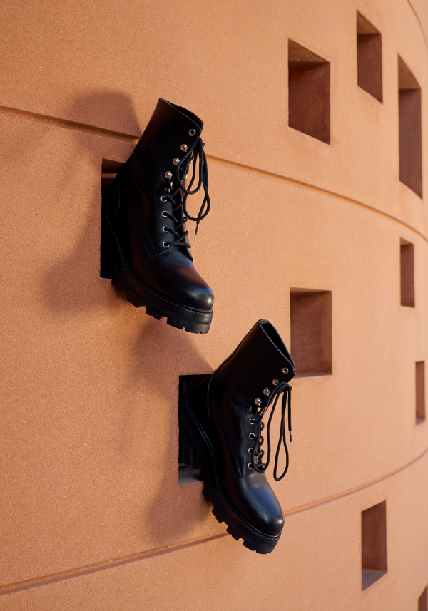 Daron Bandeira Gallery