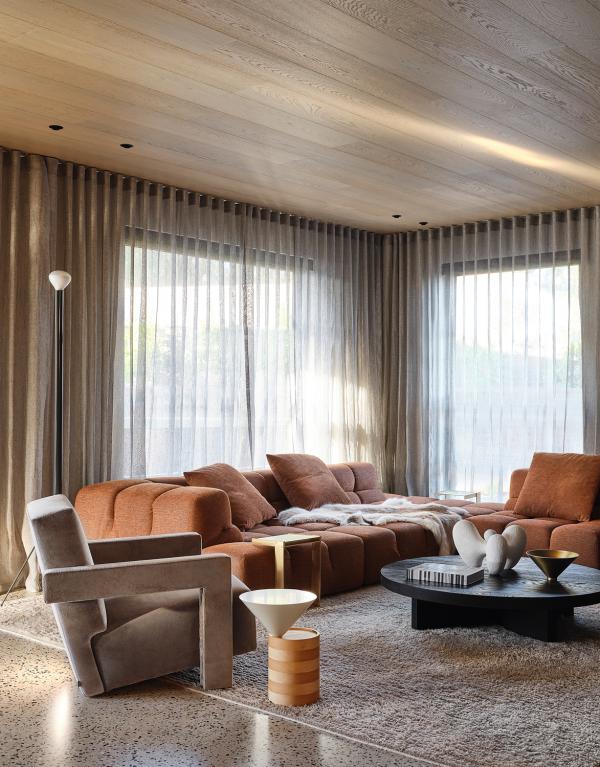 Rhiannon Taylor Gallery