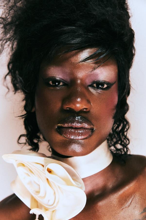 Ania Poniatowska Gallery